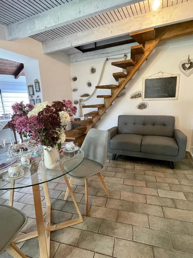 Stecado - Il Soppalco Lägenhet Dolceacqua Exteriör bild